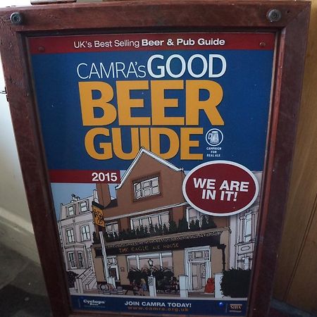 فندق Kings Head Capel Hendre المظهر الخارجي الصورة